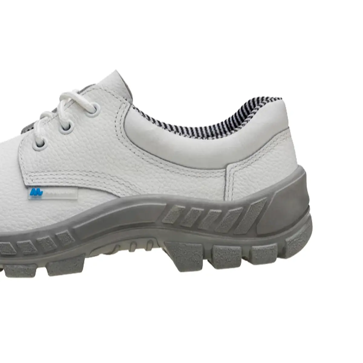Sapato Marluvas de Amarrar em Couro Branco com Bico PVC