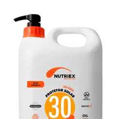 Protetor Solar Nutriex Fator 30 Oil Free Galão de 4 Litros com Dosador