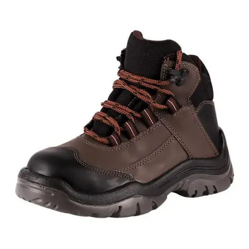 Bota de Amarrar HCA Fujiwara em couro Pampa Marrom com Bico PVC