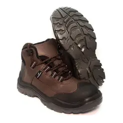 Bota de Amarrar HCA Fujiwara em couro Pampa Marrom com Bico PVC