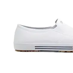 Sapato Impermeável Antiderrapante Iate Moov Branco