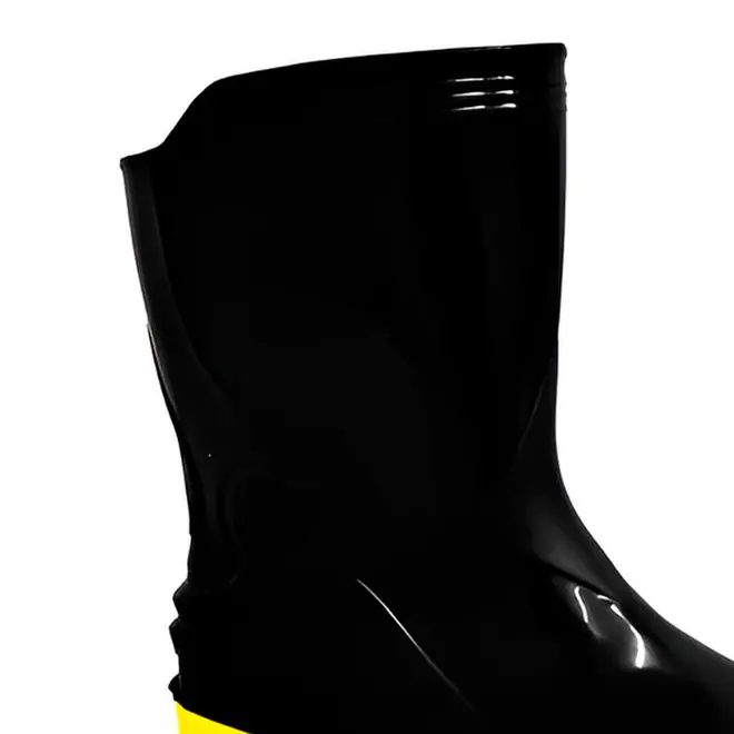 Bota de PVC Pro Force Cano Curto Preta com Solado Amarelo Sete