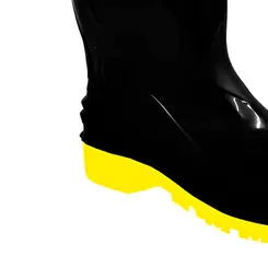 Bota de PVC Pro Force Cano Curto Preta com Solado Amarelo Sete Léguas